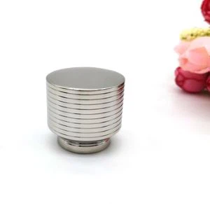 Relief wonn fòm Zamac pafen Cap