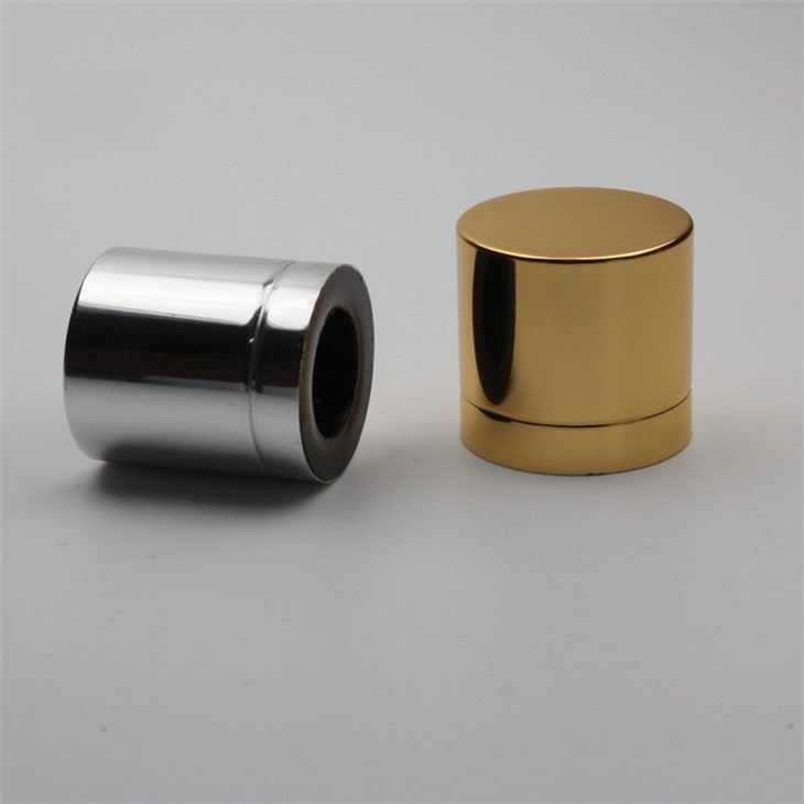 Metalik Gold Plastik Pafen Cap