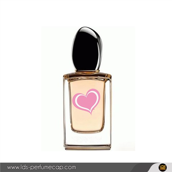 Nwa plastik pafen kouvèti ak boutèy an vè