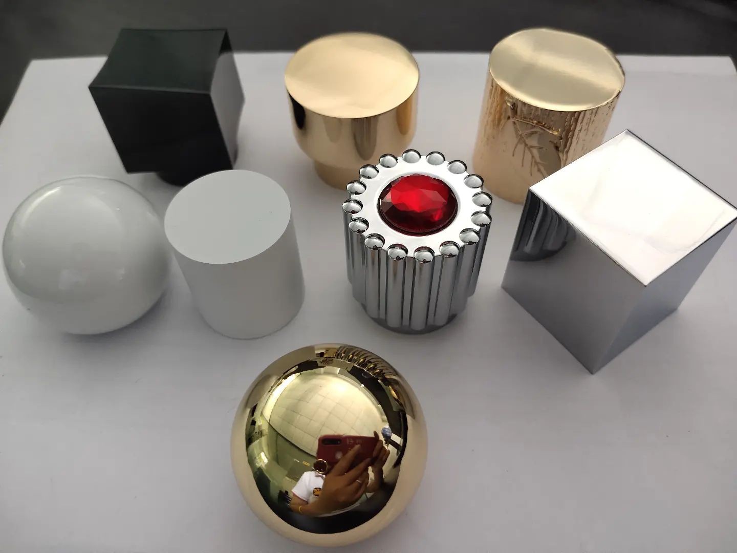 Zamak Perfume Caps Zamak Perfume Caps